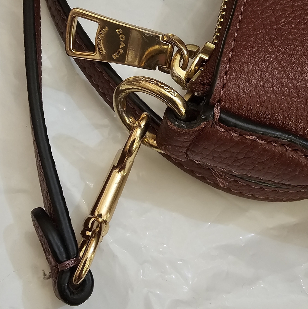 Coach Polly Pebbeled Grain Leather Crossbody in Maroon EUC - Picture 10 of 16